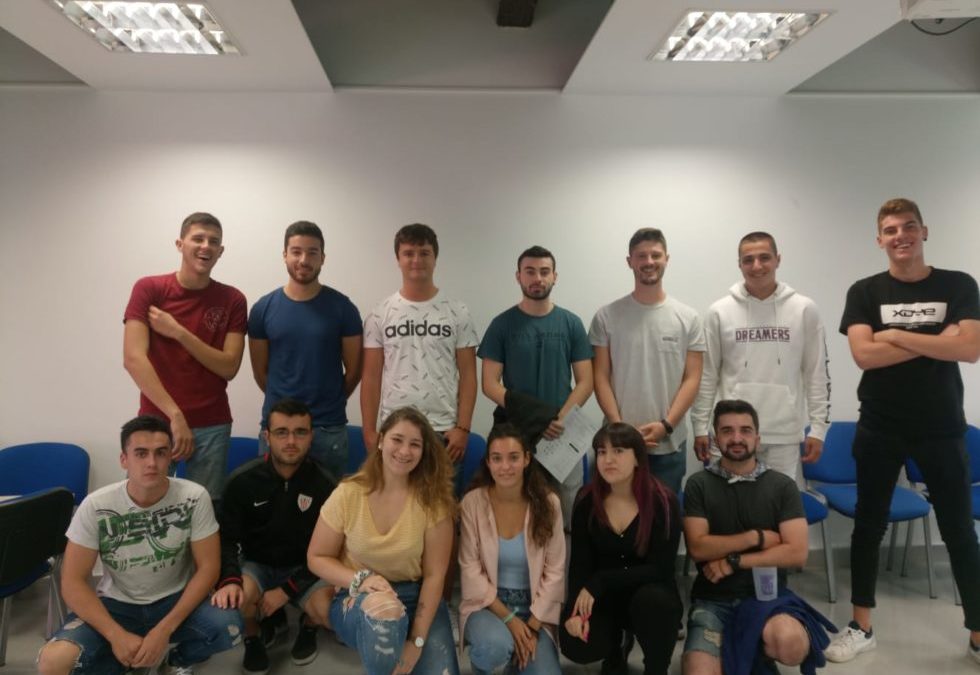 BERDINTASUNAREN INGURUAN SOLASALDIA