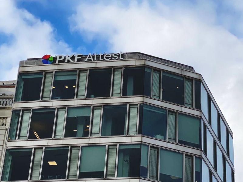 Praktikak PKF Attest enpresan